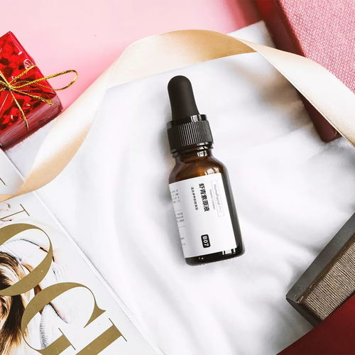 別瞧不起國貨了,這個(gè)小眾品牌推出的粉紅單品,顏值和效果讓你尖叫